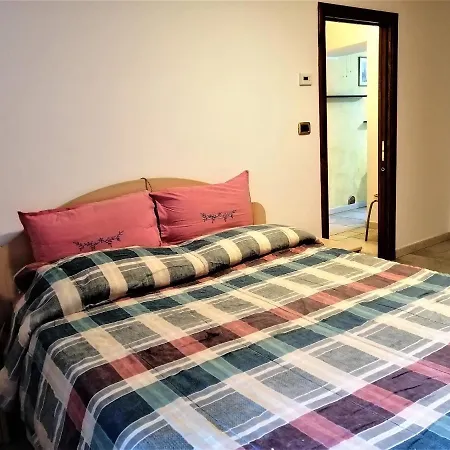 Appartamento A Fenis Apartmán